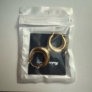 Women’s Fashion Chunky Hoops Tarnish Resistant Gorgeous 14k Gold Plated Luxury